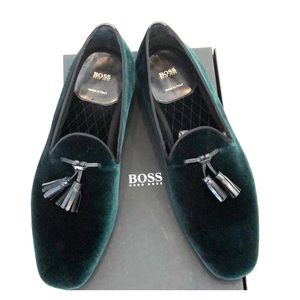 Hugo Boss Men’s velvet emerald green shoes